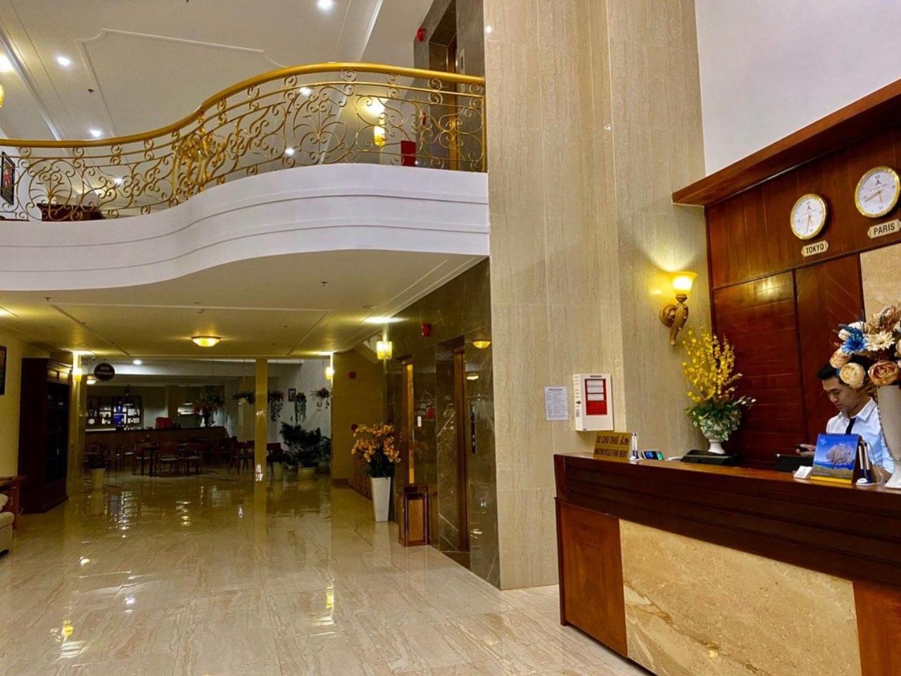 Le Centre Pleiku Hotel Kültér fotó